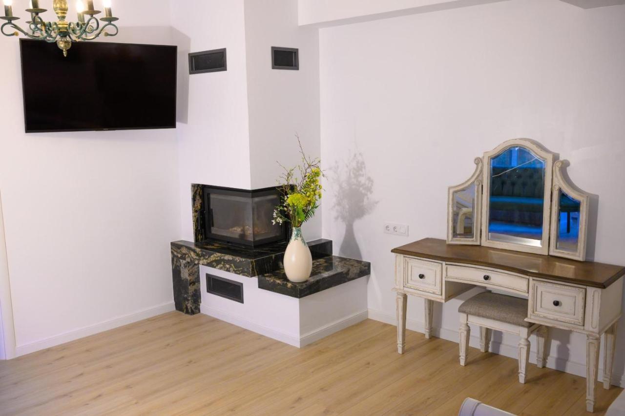 7Soapte Timișu de Jos Extérieur photo